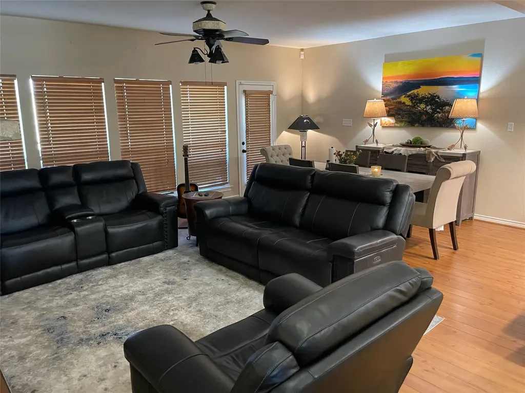 1103 Eagle Point Circle Graford TX 76449