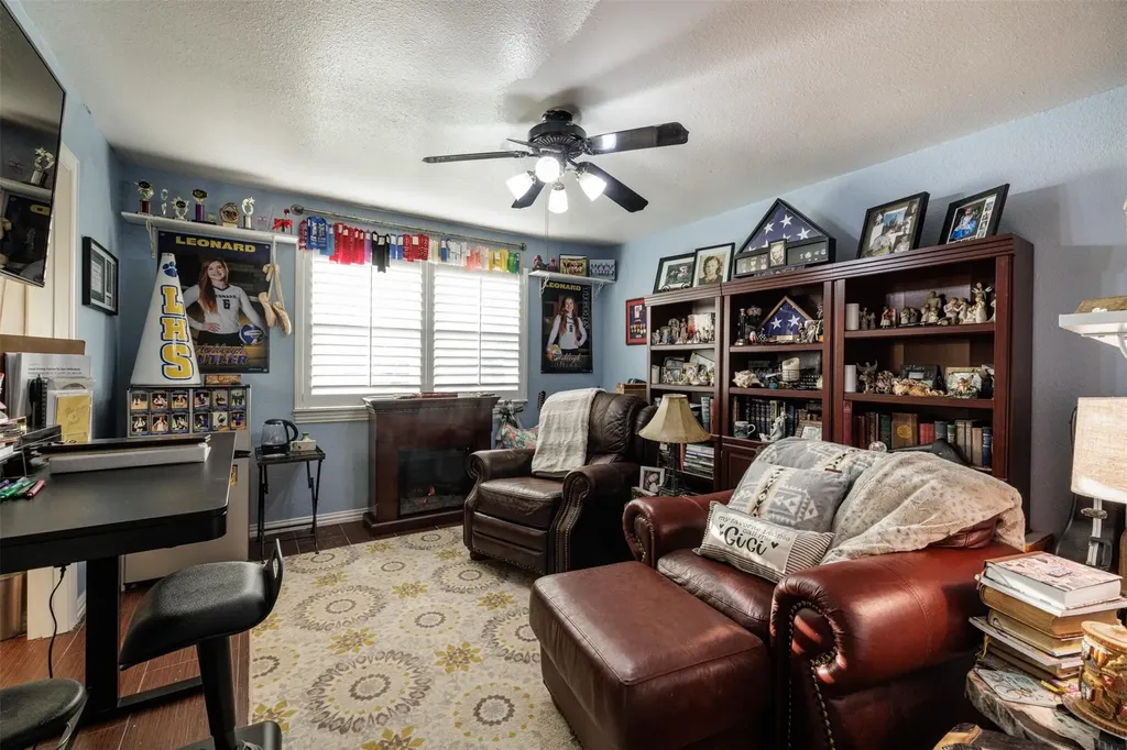 511 S Sulphur Street Leonard TX 75452