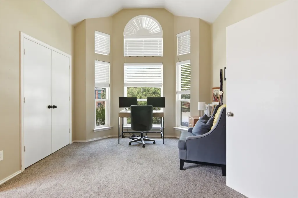 4151 Woodside Knoll Grapevine TX 76051