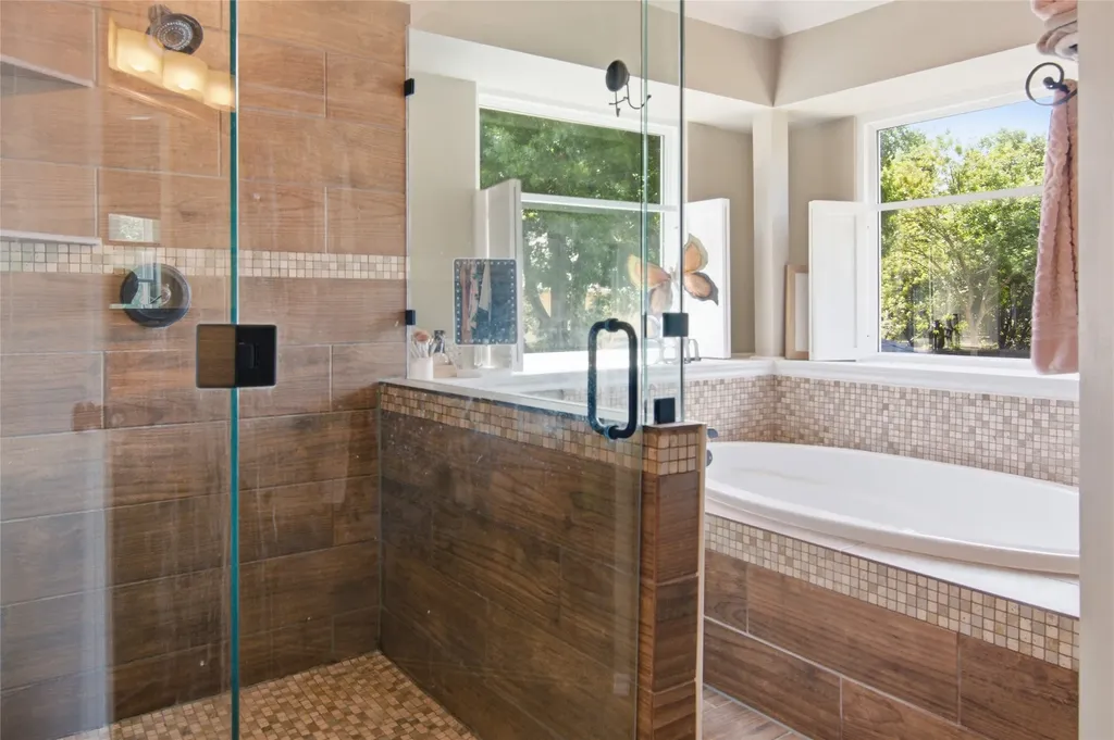 4151 Woodside Knoll Grapevine TX 76051