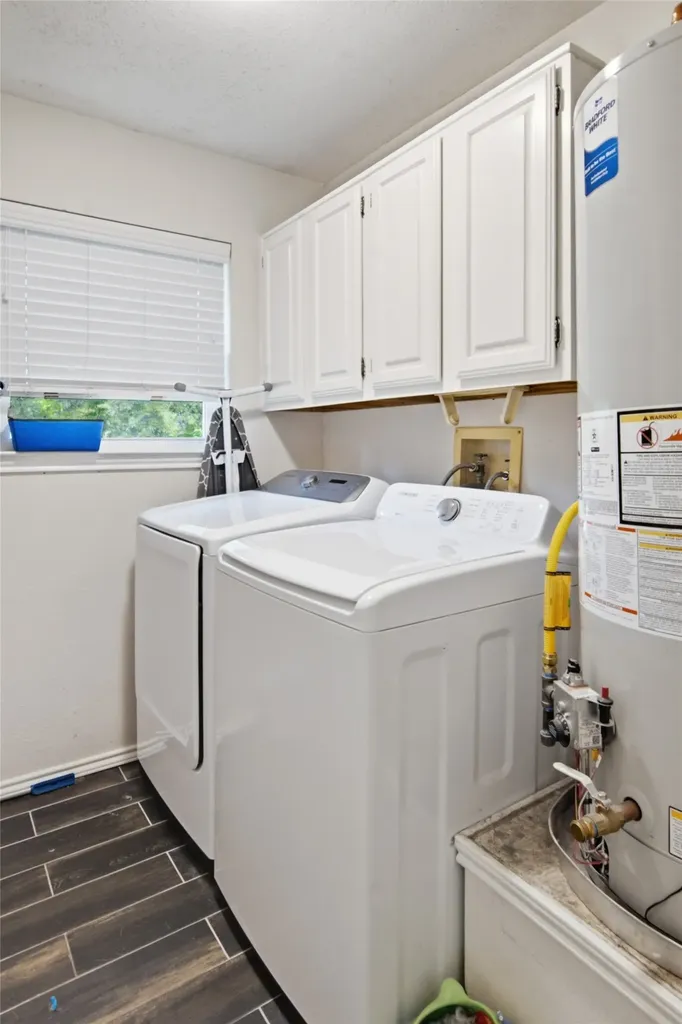 4151 Woodside Knoll Grapevine TX 76051