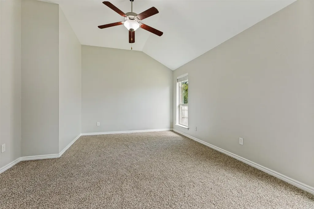417 Brookhollow Lane Saginaw TX 76131