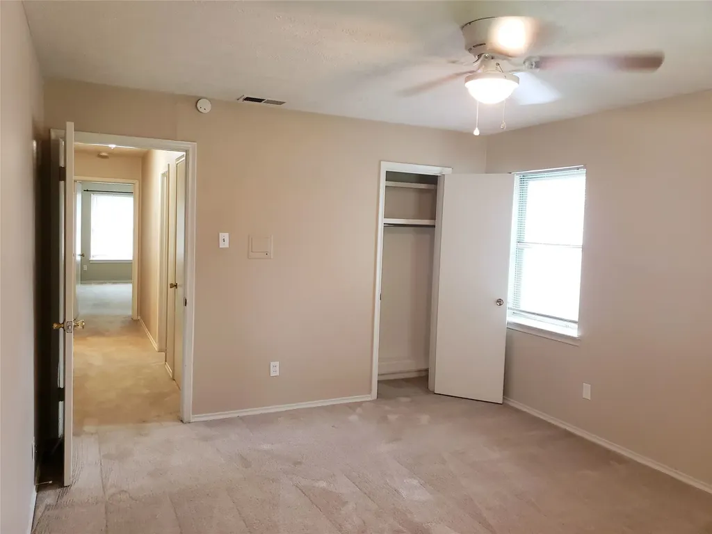 7010 & 7012 Kingsbury Drive Dallas TX 75231