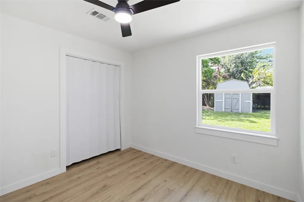 501 Bay Shore Drive Garland TX 75040