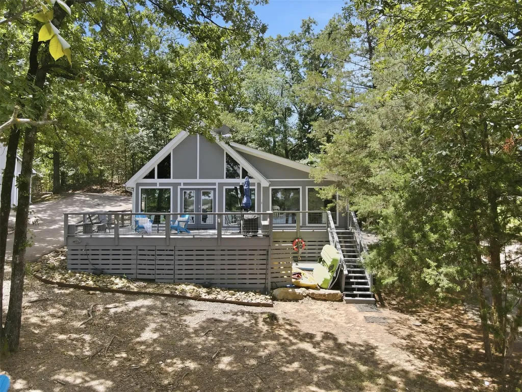 108 E Barker Creek Drive Scroggins TX 75480