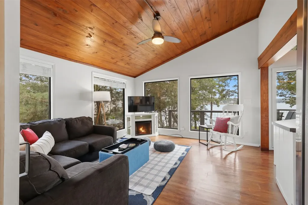 108 E Barker Creek Drive Scroggins TX 75480