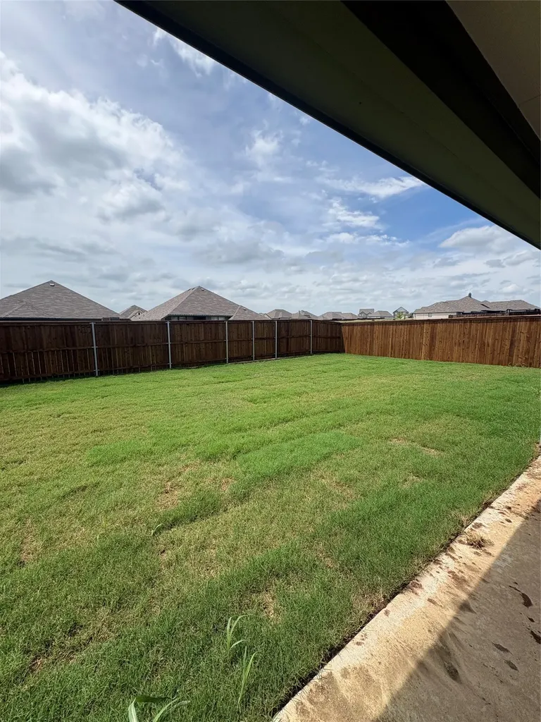 209 Reliance Road Godley TX 76044