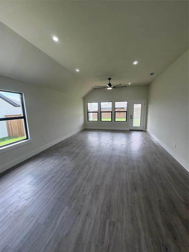 209 Reliance Road Godley TX 76044