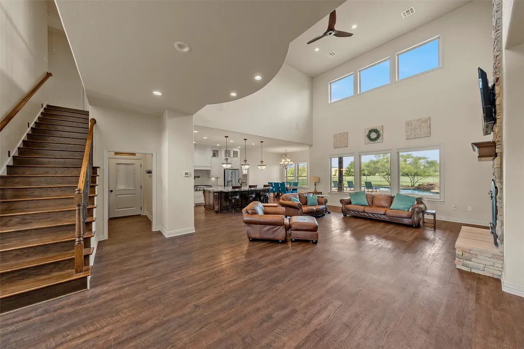 161 Rancho Lorena Drive Lorena TX 76655