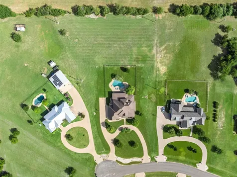 161 Rancho Lorena Drive Lorena TX 76655