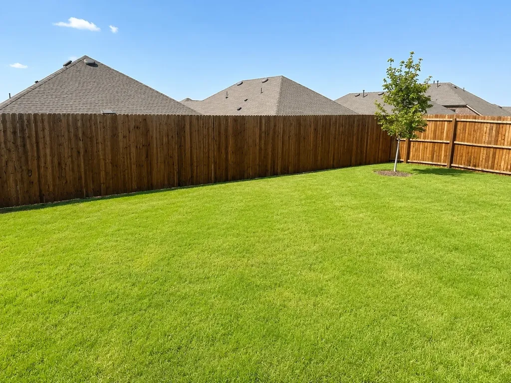 10101 Rambling Brooks Lane Aubrey TX 76227