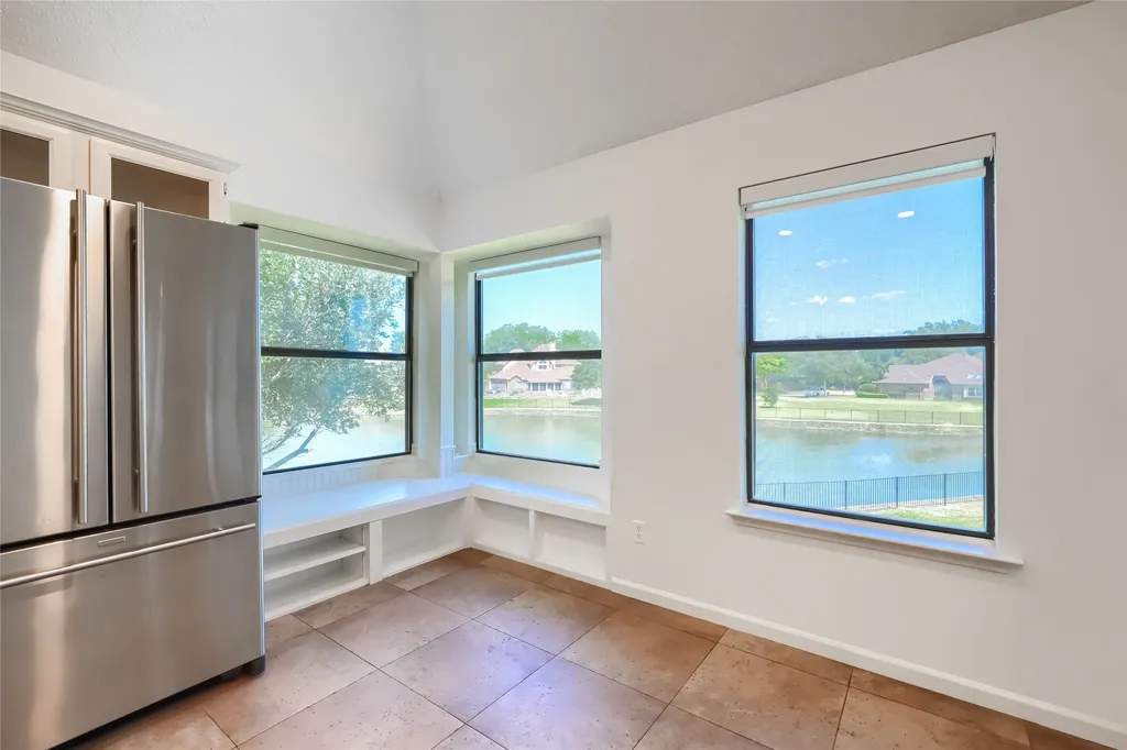 524 Woodlake Drive Coppell TX 75019
