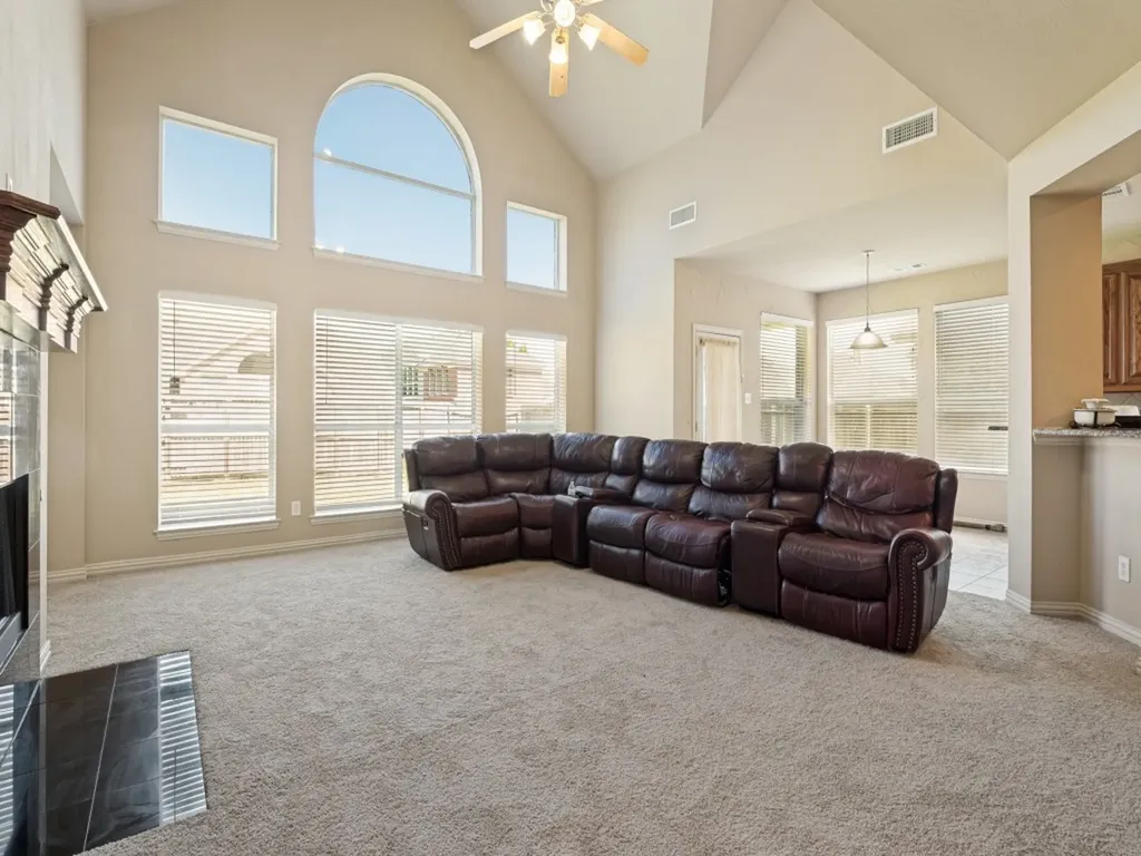 5160 Finnhorse Drive Grand Prairie TX 75052