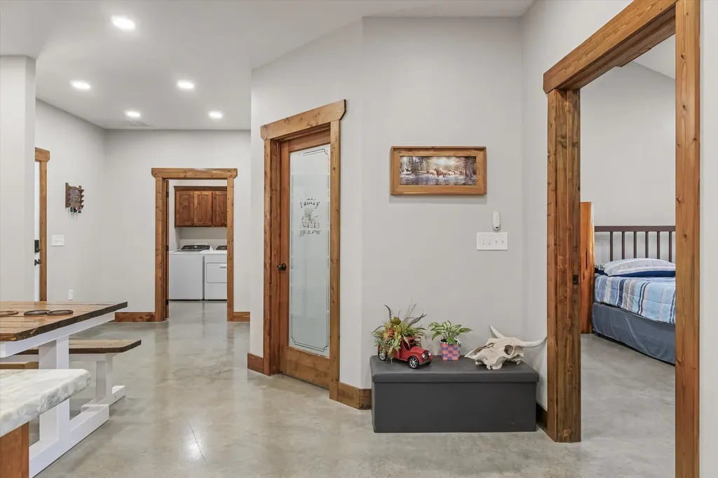 182 Vz County Road 1228 Canton TX 75103
