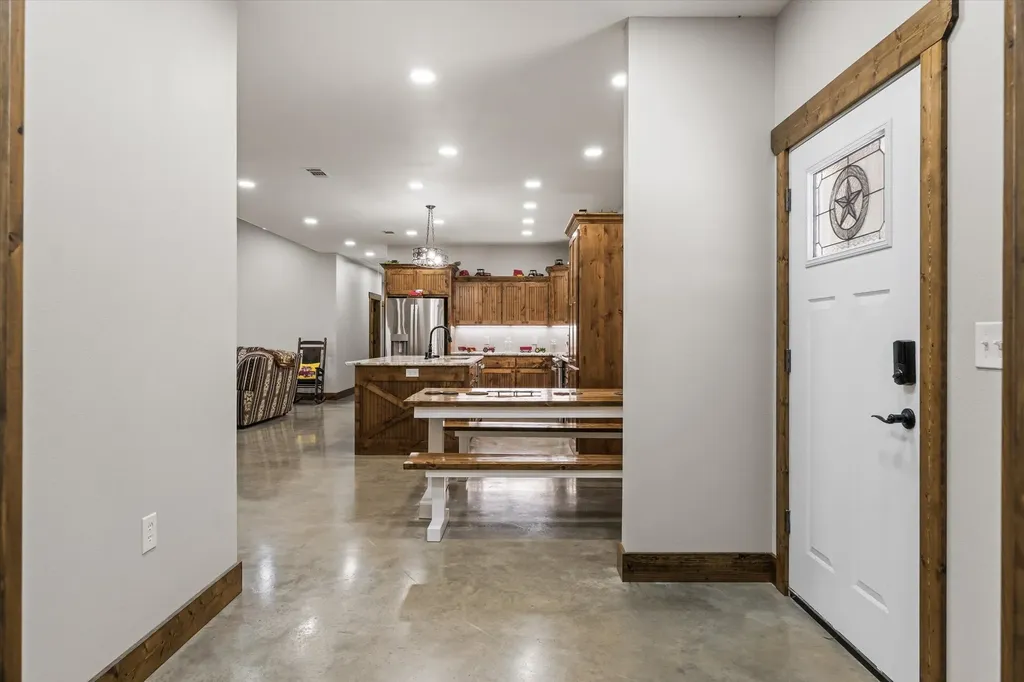 182 Vz County Road 1228 Canton TX 75103