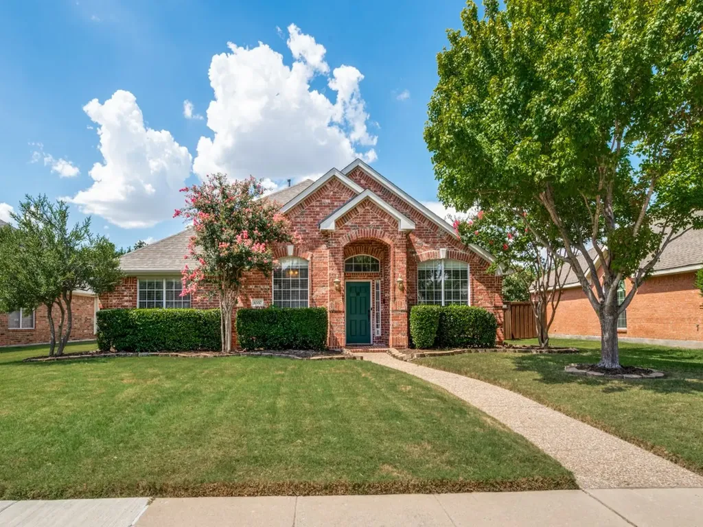 4557 Oak Shores Drive Plano TX 75024