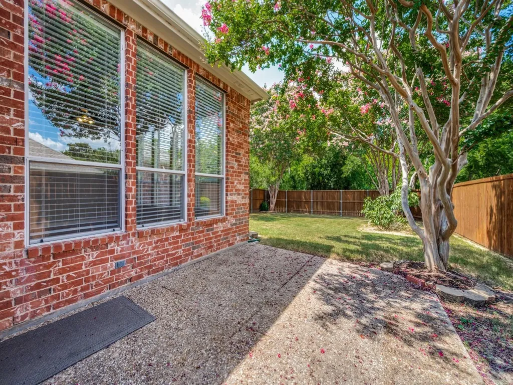 4557 Oak Shores Drive Plano TX 75024
