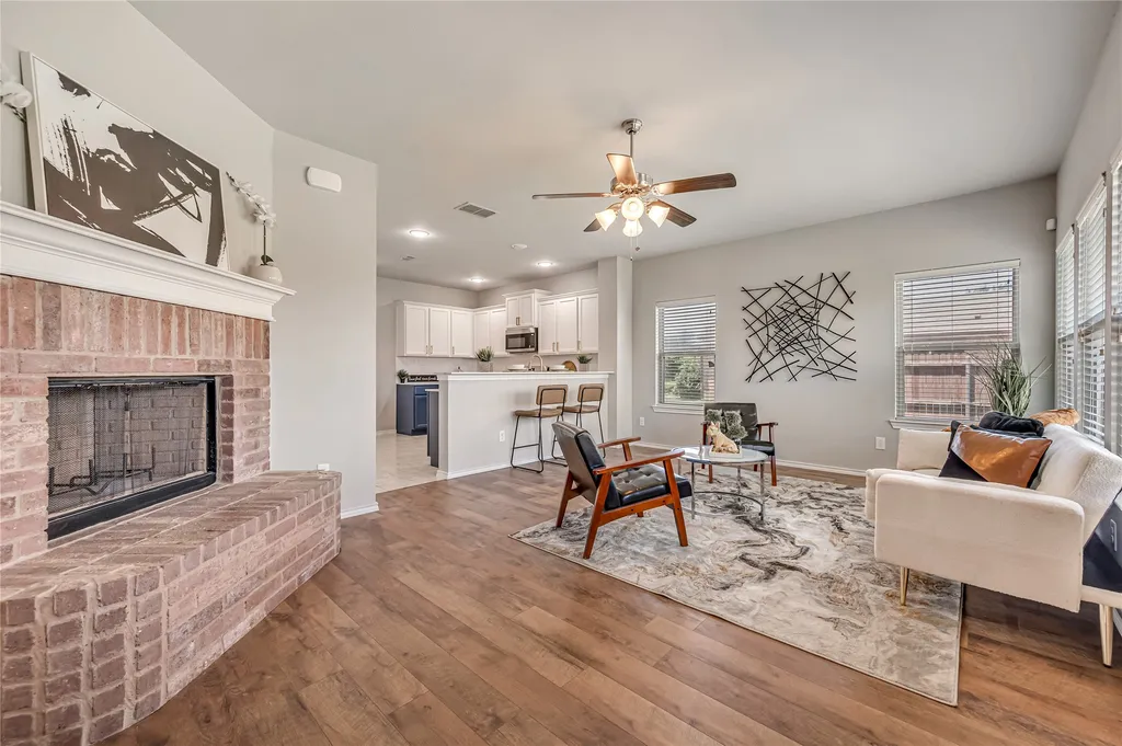 1981 Rainwater Way Lancaster TX 75146