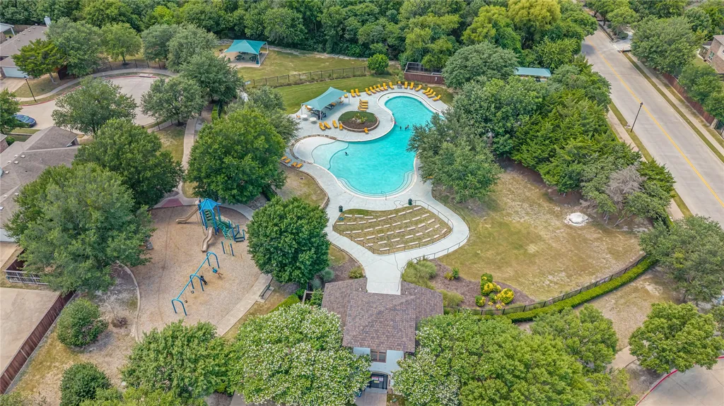 1981 Rainwater Way Lancaster TX 75146