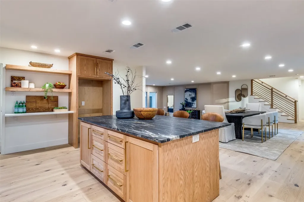 9563 Windy Knoll Drive Dallas TX 75243
