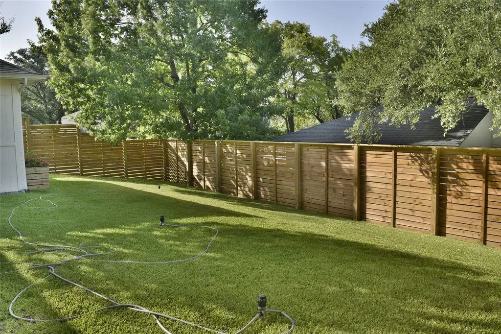 9563 Windy Knoll Drive Dallas TX 75243