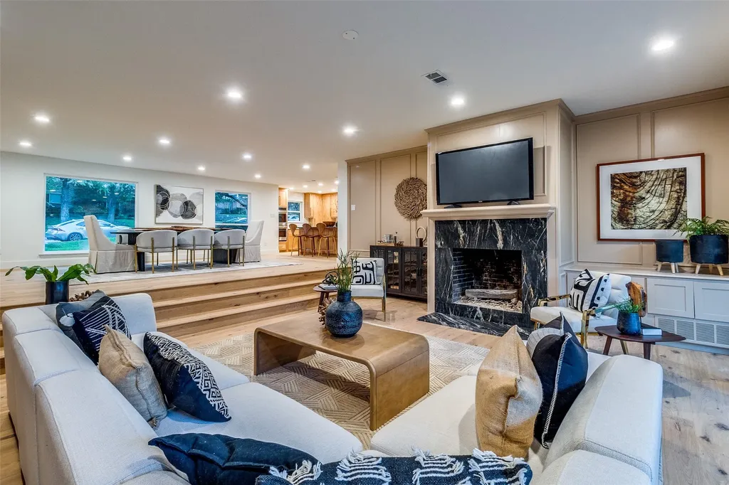 9563 Windy Knoll Drive Dallas TX 75243