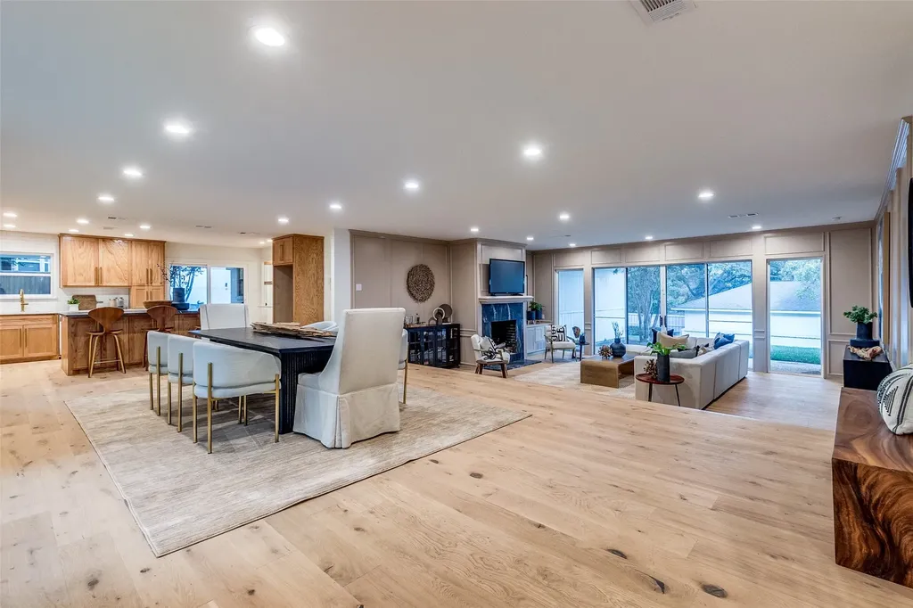 9563 Windy Knoll Drive Dallas TX 75243