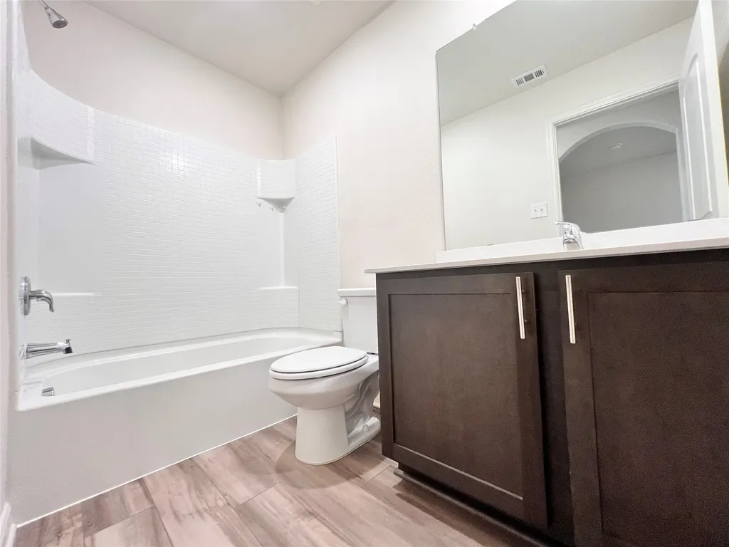120 Caboose Court Newark TX 76071