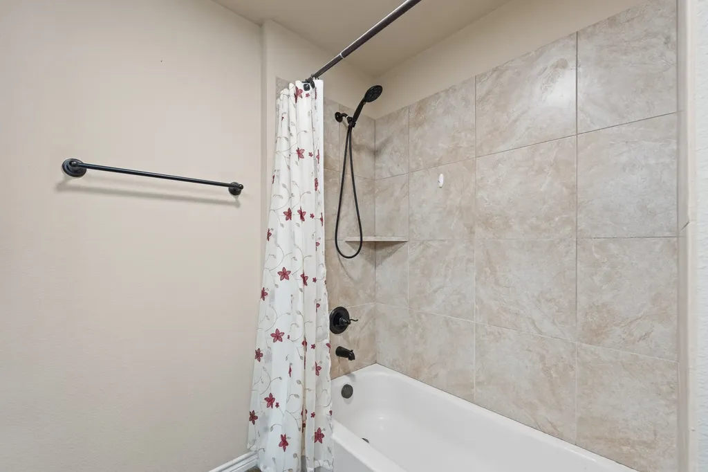 417 Nelson Street Godley TX 76044