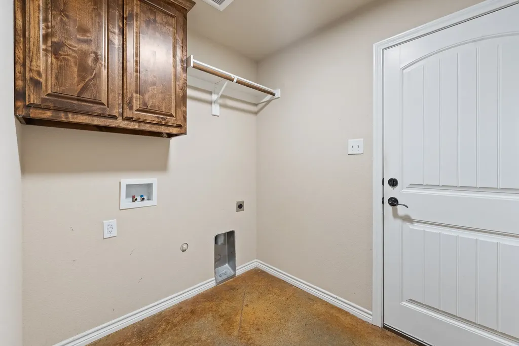 417 Nelson Street Godley TX 76044