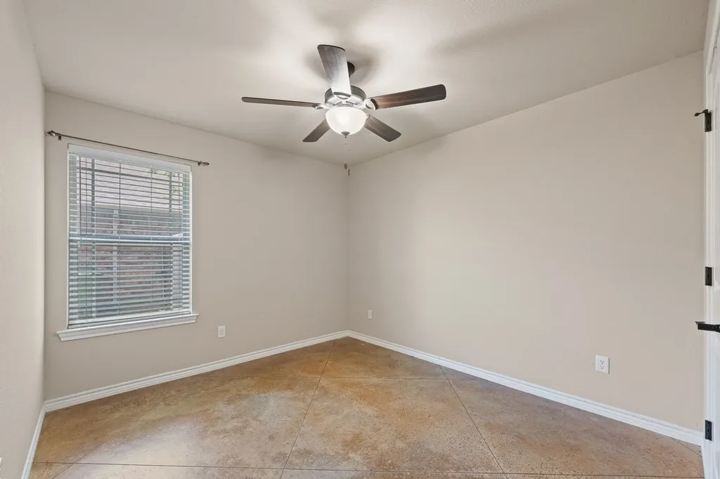 417 Nelson Street Godley TX 76044