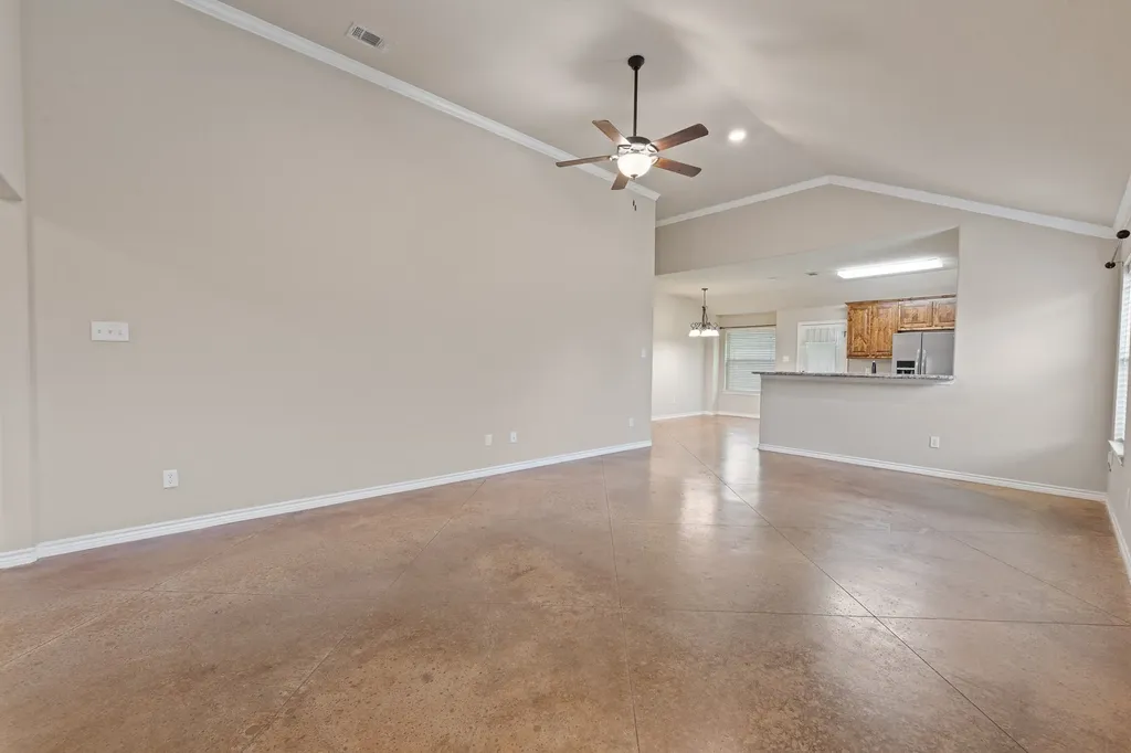 417 Nelson Street Godley TX 76044