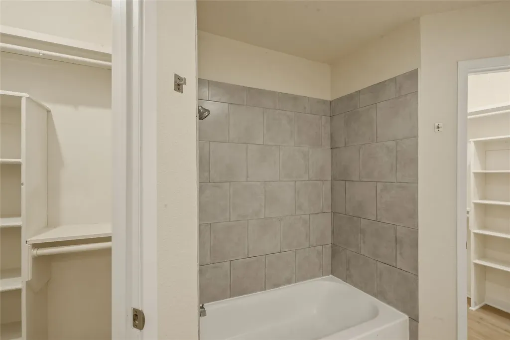 1620 Brown Trail Hurst TX 76054