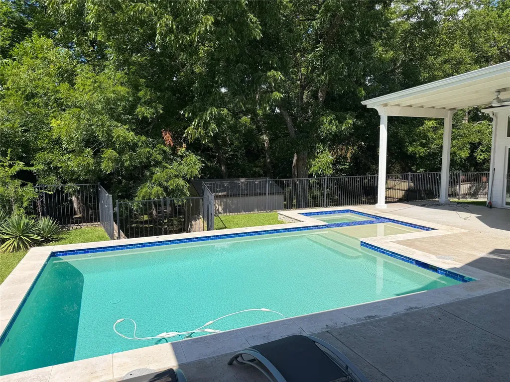 10106 Birdie Court Rowlett TX 75089