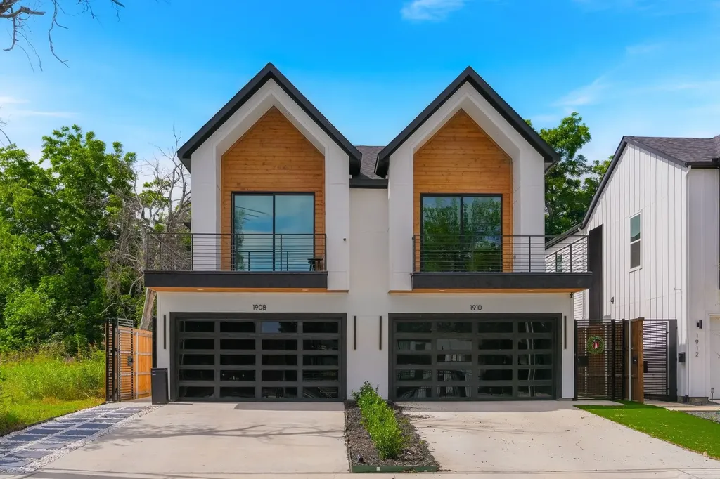 1908 Duluth Street Dallas TX 75212