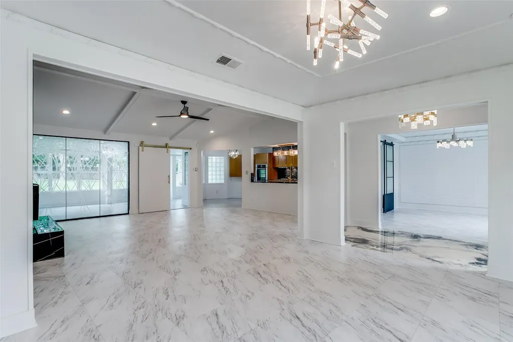 7208 Fernmeadow Drive Dallas TX 75248