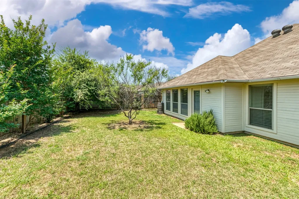 1200 Sierra Blanca Street Fort Worth TX 76028