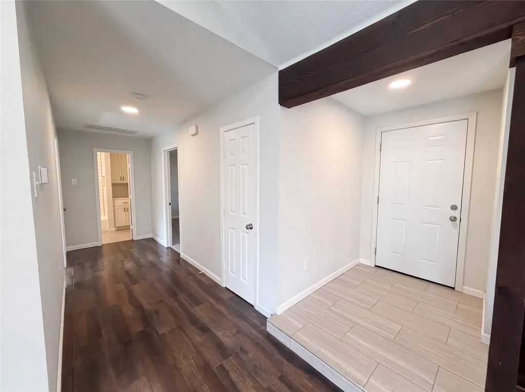 126 Pleasant Run Lewisville TX 75067