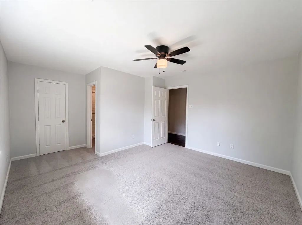 126 Pleasant Run Lewisville TX 75067