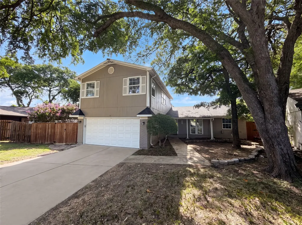 126 Pleasant Run Lewisville TX 75067