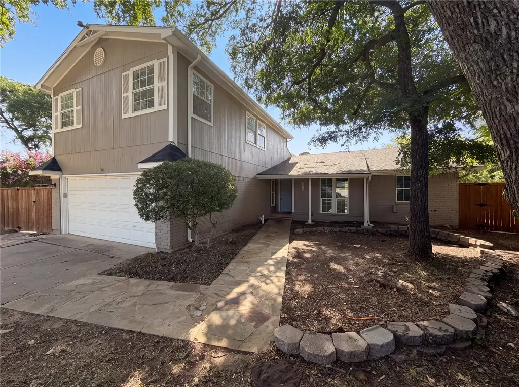 126 Pleasant Run Lewisville TX 75067