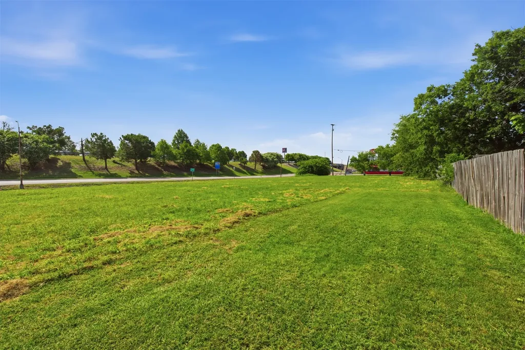 S Interstate 45 Ferris TX 75125