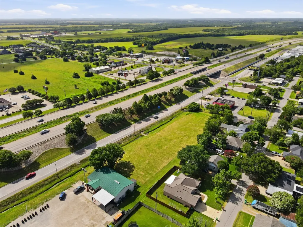 S Interstate 45 Ferris TX 75125