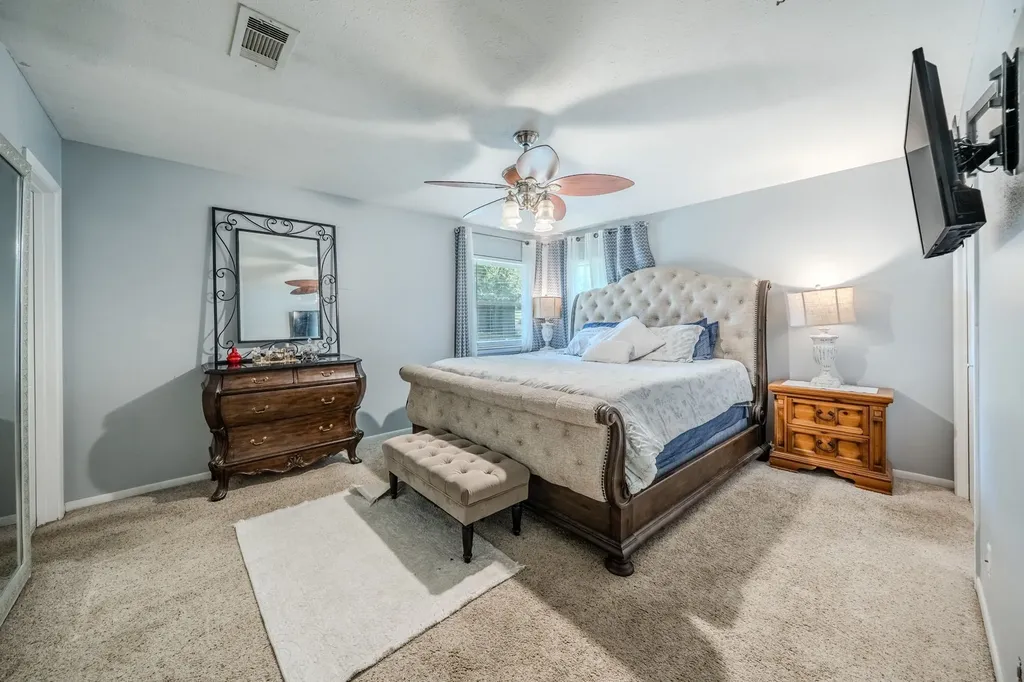 2233 Westfield Street Grand Prairie TX 75050
