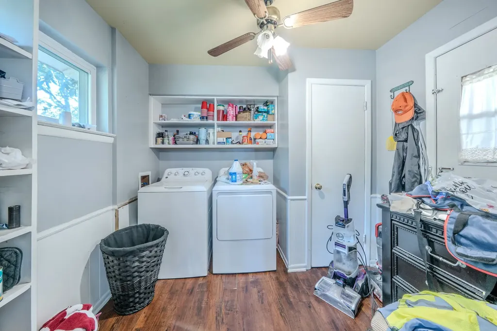 2233 Westfield Street Grand Prairie TX 75050
