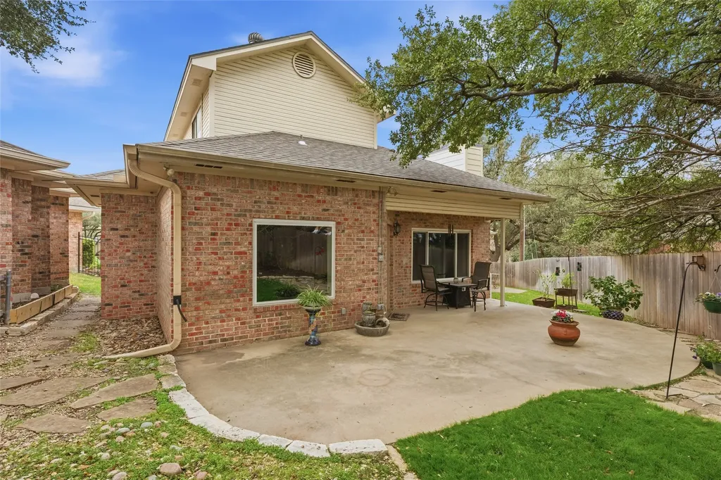 212 Shady Place Drive Waco TX 76712