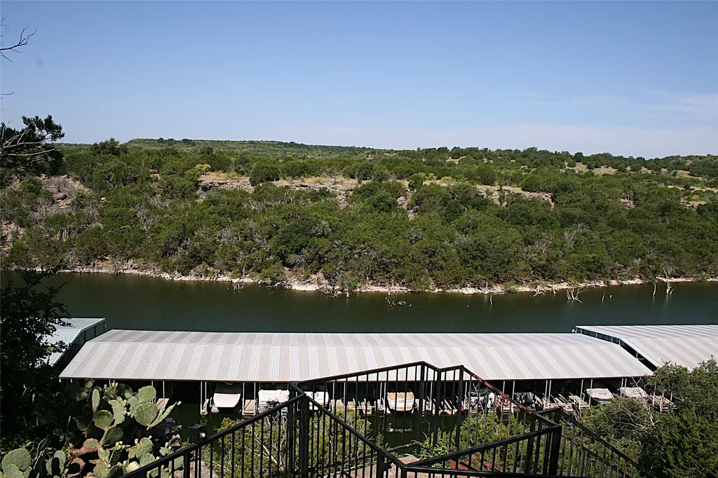 3033 Hells Gate Loop Strawn TX 76475