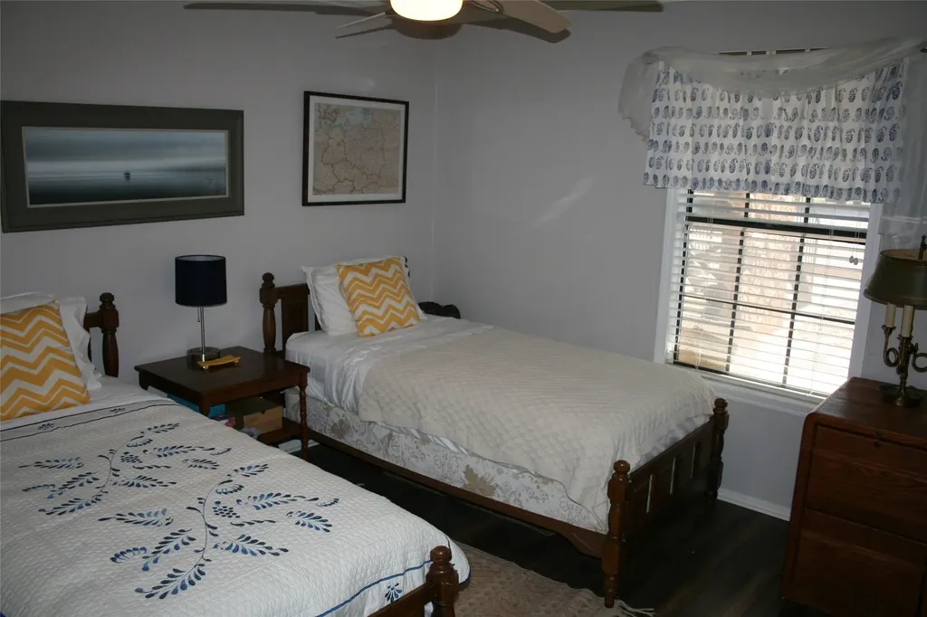 3033 Hells Gate Loop Strawn TX 76475