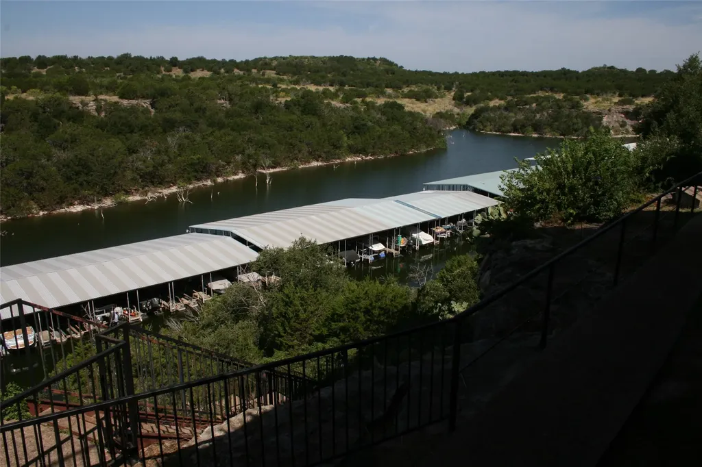 3033 Hells Gate Loop Strawn TX 76475