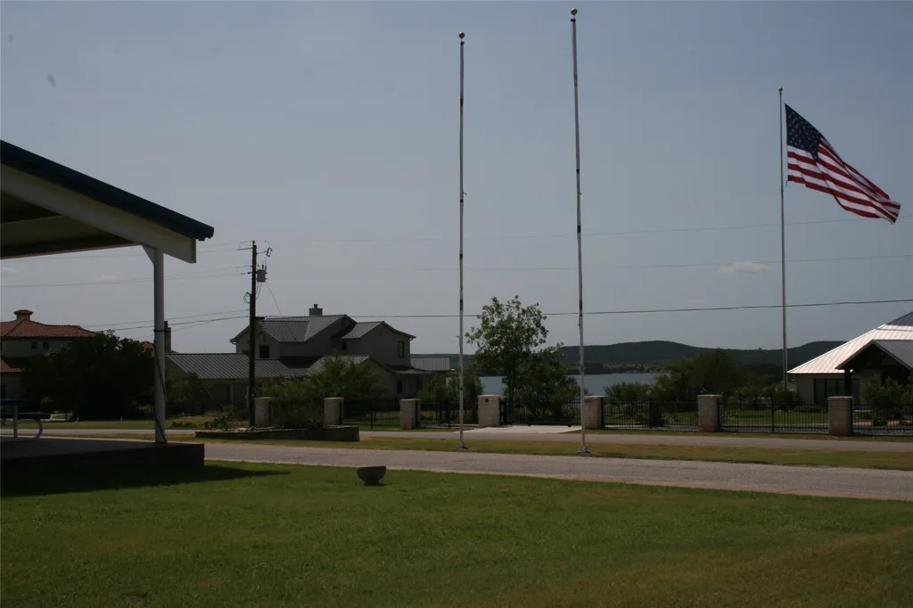 3033 Hells Gate Loop Strawn TX 76475
